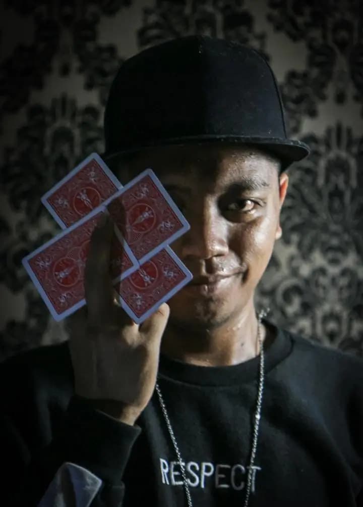 Affan Amara — Street Magic in Bali